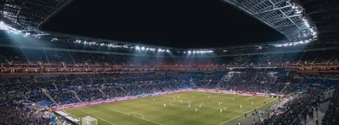 Vers une société commerciale en Ligue 1 de football ?